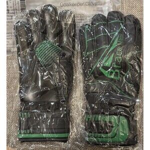 New Brace Master Goalkeeper Black/Green Soccer Gloves Size 7